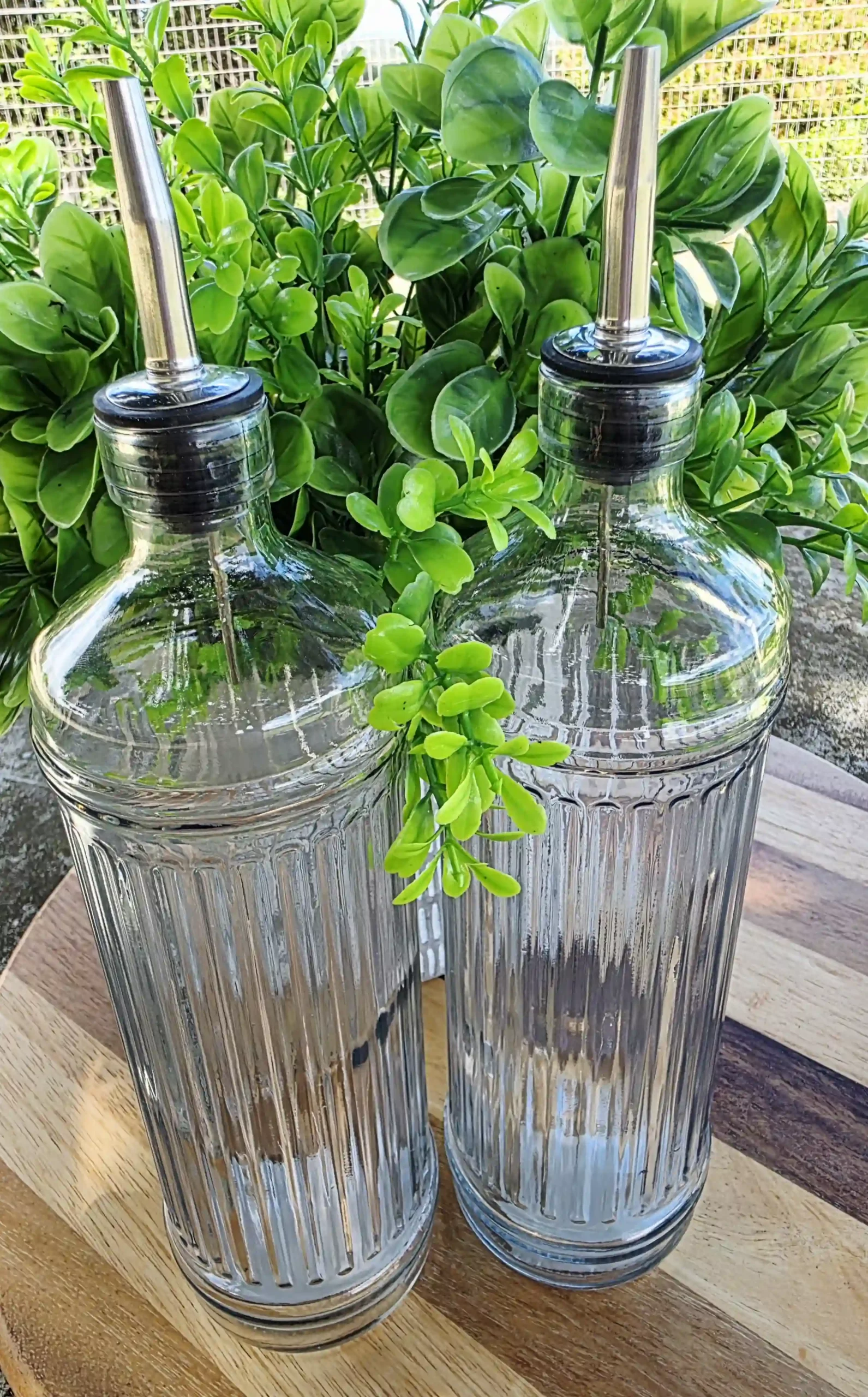 Oil and Vinegar Bottle Glass pattern bottle - Set of 2 - Image 3