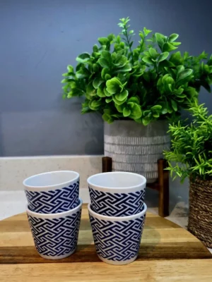Small White Ceramic Square Pattern Bowl – Set of 4